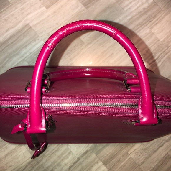 Louis Vuitton Handbags - Louis Vuitton Alma PM